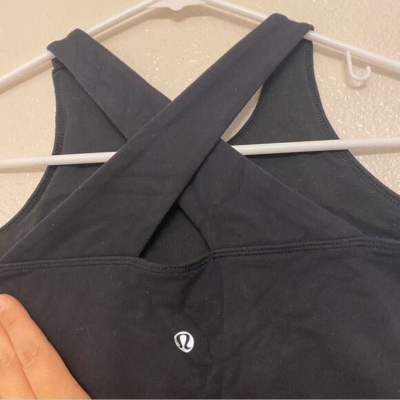 Lululemon wet dry warm black scoop neck Tank top cross thick strap size 2/4 - Picture 4 of 9